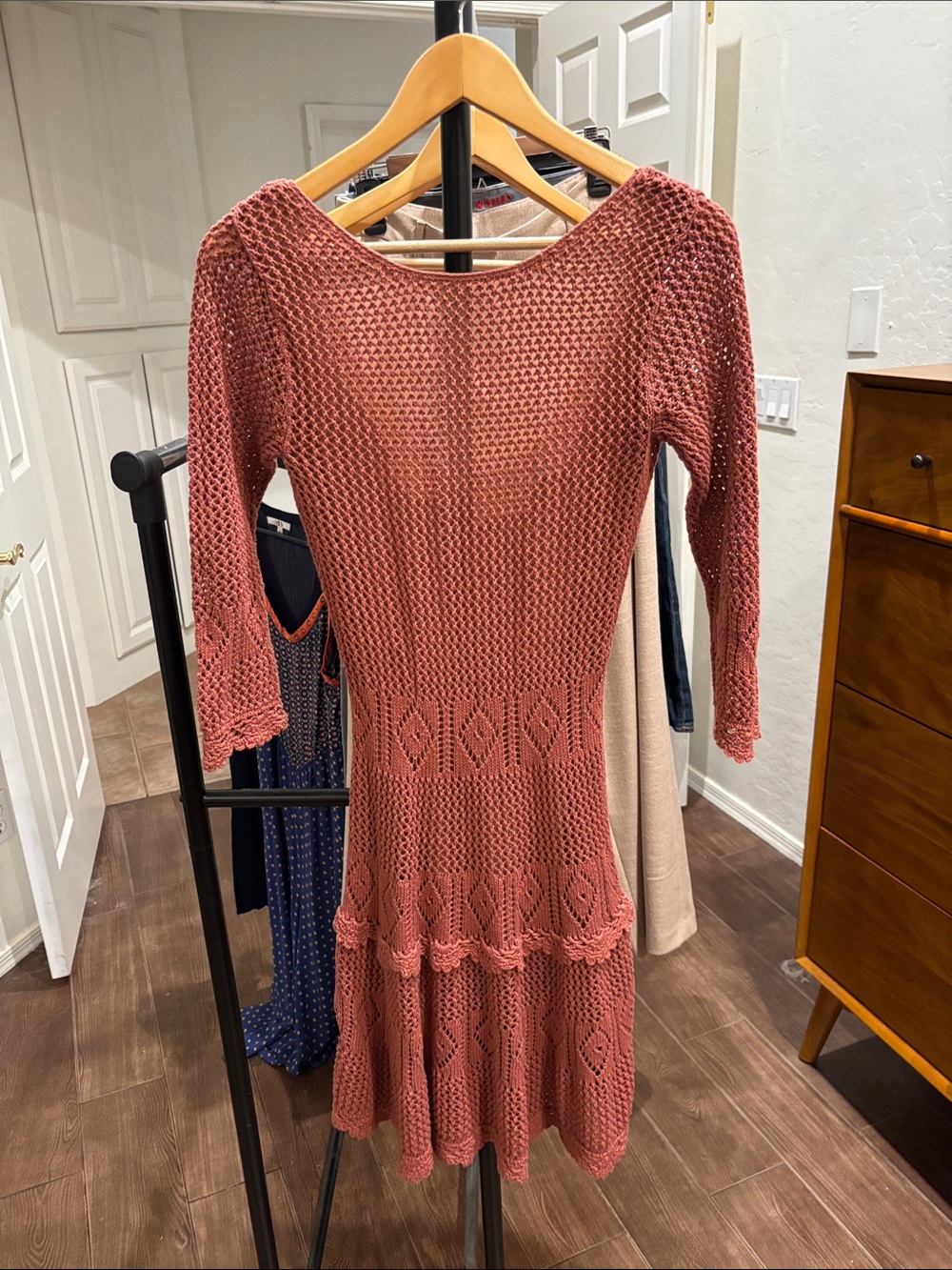 Moda International Crochet Knit Dress in Dusty Rose Size M